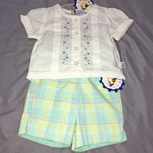 Sprockets Green Plaid Shorts White Floral Top